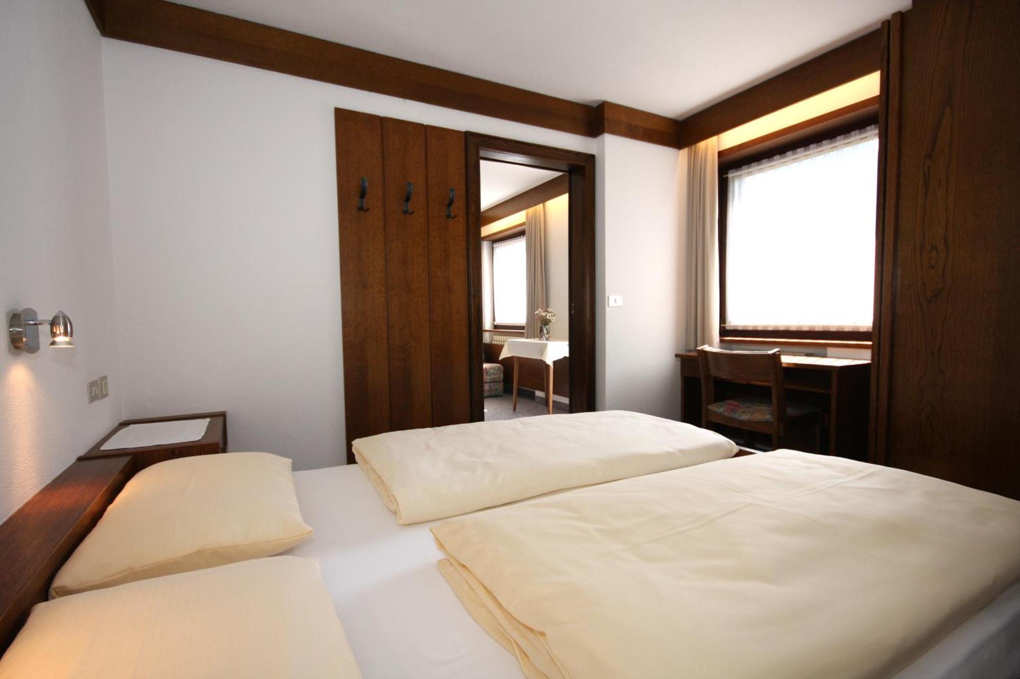 Apartments Residence Alta Badia コルフォスコ 部屋 写真