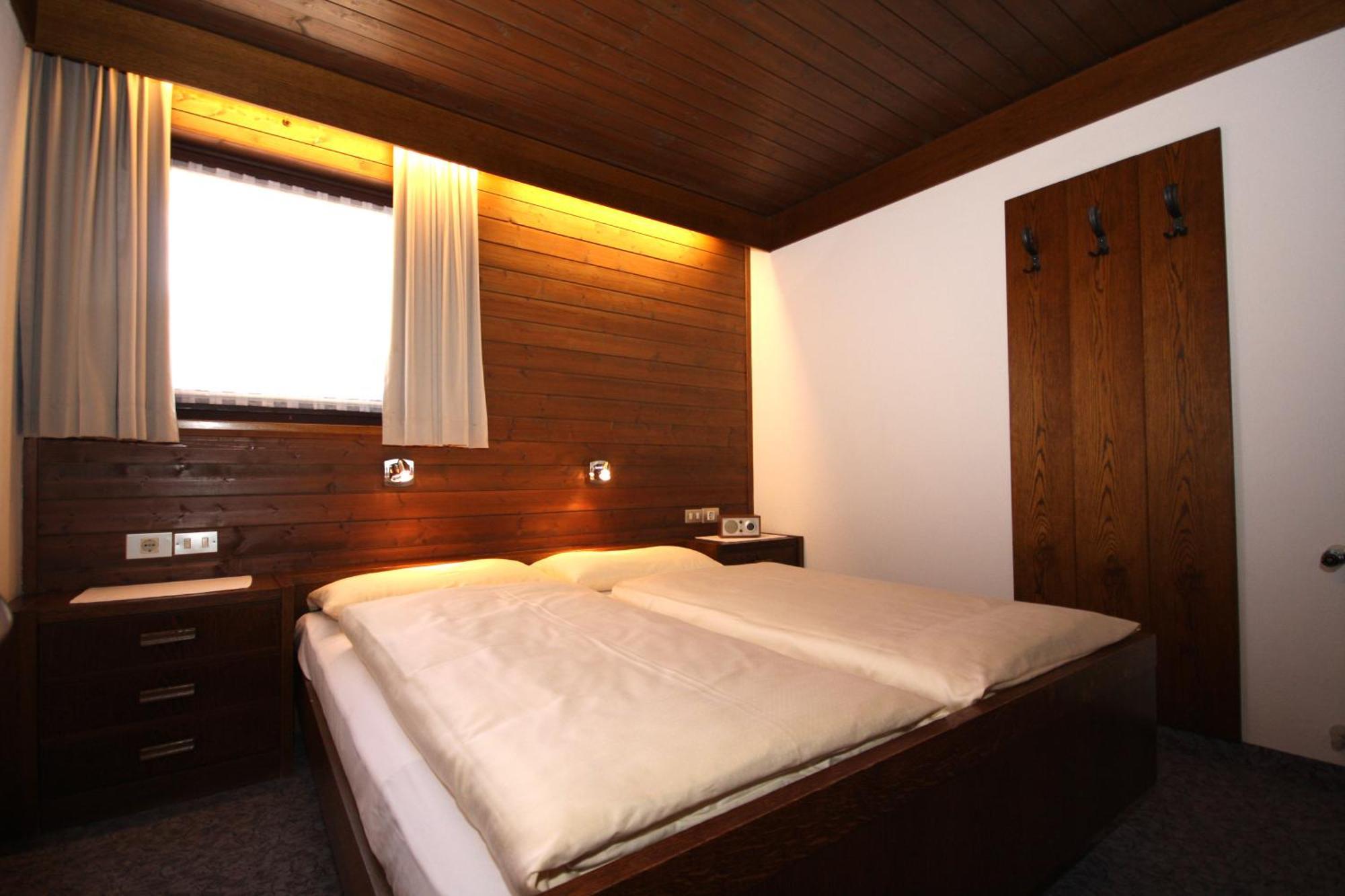 Apartments Residence Alta Badia コルフォスコ 部屋 写真
