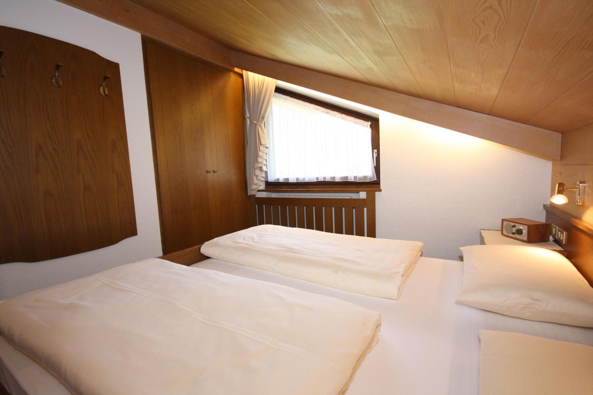 Apartments Residence Alta Badia コルフォスコ 部屋 写真